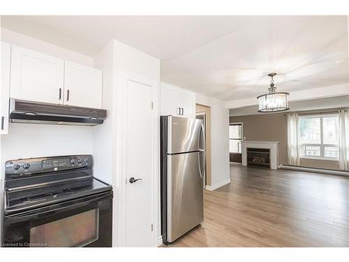 73 Fonthill Road, Hamilton, ON - Indoor Photo Showing Kitchen