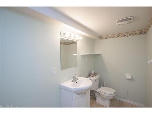 73 Fonthill Road, Hamilton, ON - Indoor Photo Showing Bathroom