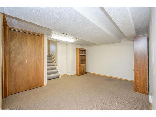 399 Rexford Drive, Hamilton, ON - Indoor