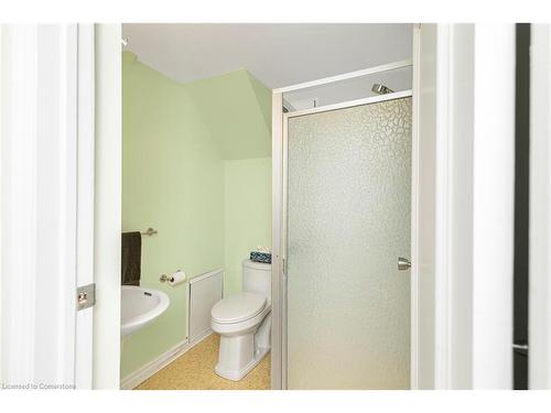 2-2052 Brant Street, Burlington, ON - Indoor Photo Showing Bathroom