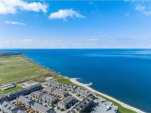 314-40 Esplanade Lane, Grimsby, ON - Outdoor With Body Of Water With View