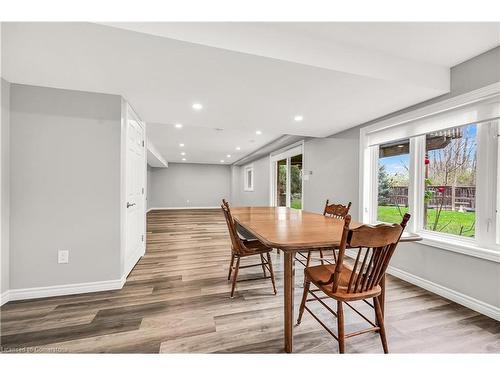 61 Waterford Crescent, Hamilton, ON - Indoor Photo Showing Dining Room