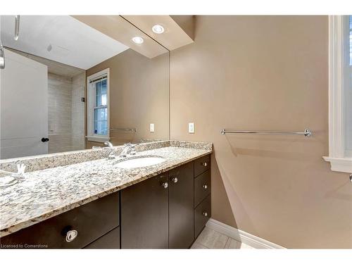 311 Golf Links Road, Ancaster, ON - Indoor Photo Showing Bathroom