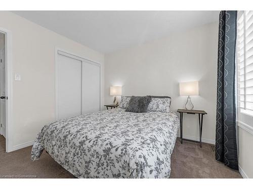 182 Binhaven Boulevard Boulevard, Binbrook, ON - Indoor Photo Showing Bedroom