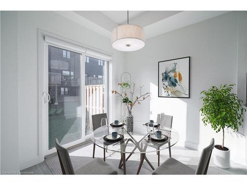 33 Southam Lane, Hamilton, ON - Indoor Photo Showing Dining Room