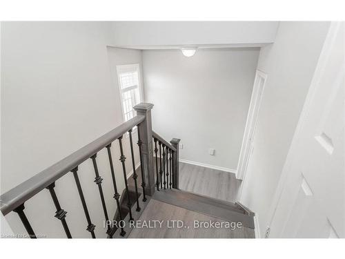 83 Bankfield Crescent, Stoney Creek, ON - Indoor Photo Showing Other Room