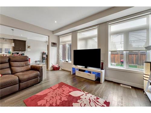 24 Strimble Street, Binbrook, ON - Indoor Photo Showing Living Room