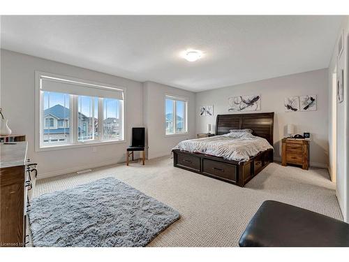 24 Strimble Street, Binbrook, ON - Indoor Photo Showing Bedroom