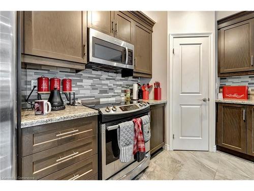 24 Strimble Street, Binbrook, ON - Indoor Photo Showing Kitchen