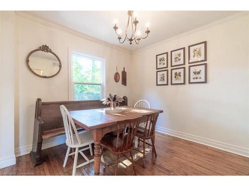 94 Queensdale Avenue E, Hamilton, ON - Indoor Photo Showing Dining Room