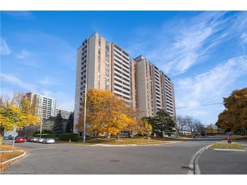 1103-1210 Radom Street, Halton, ON - Outdoor With Facade