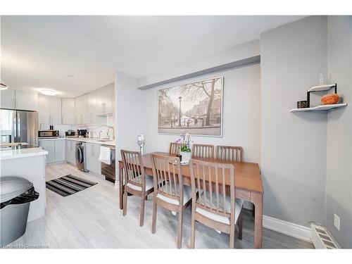 1103-1210 Radom Street, Halton, ON - Indoor Photo Showing Dining Room