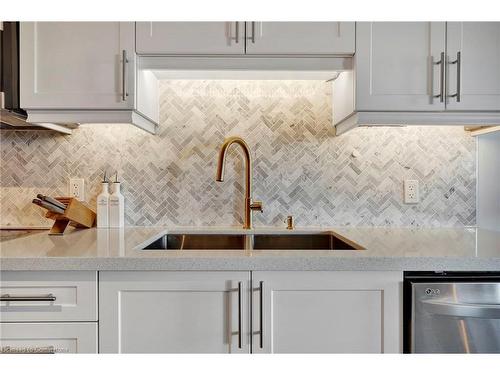 37 Celestial Crescent, Hamilton, ON - Indoor Photo Showing Kitchen With Double Sink With Upgraded Kitchen