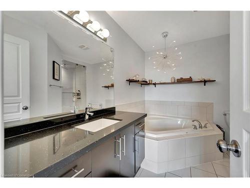 37 Celestial Crescent, Hamilton, ON - Indoor Photo Showing Bathroom