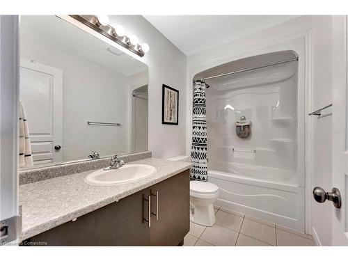 37 Celestial Crescent, Hamilton, ON - Indoor Photo Showing Bathroom