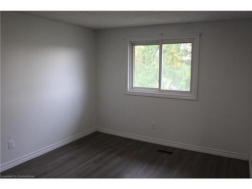 23 Horning Drive, Hamilton, ON - Indoor Photo Showing Other Room