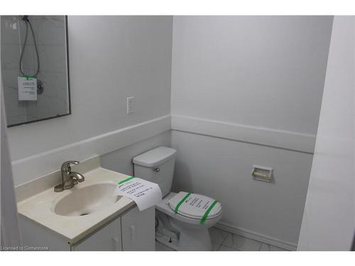 23 Horning Drive, Hamilton, ON - Indoor Photo Showing Bathroom