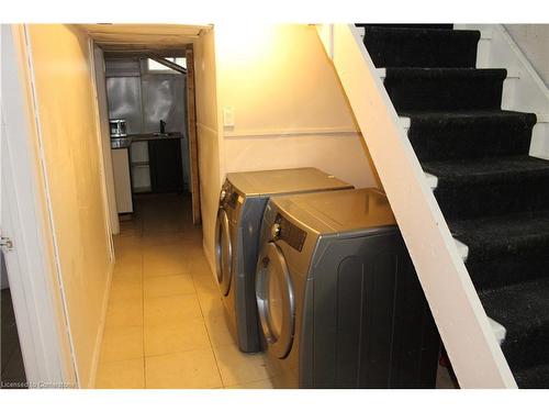 23 Horning Drive, Hamilton, ON - Indoor Photo Showing Laundry Room