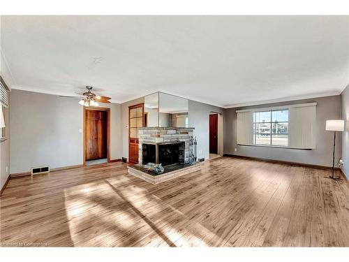 113 Green Road, Hamilton, ON - Indoor Photo Showing Living Room With Fireplace