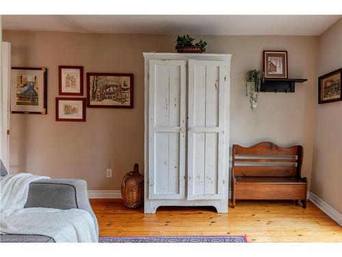 169 Robinson Street, Hamilton, ON - Indoor Photo Showing Bedroom