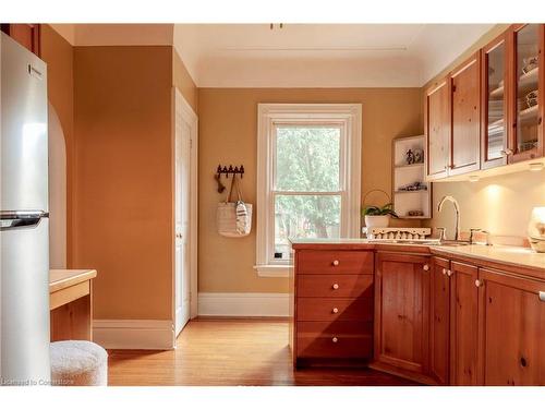 169 Robinson Street, Hamilton, ON - Indoor Photo Showing Kitchen