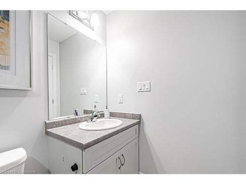 62-5000 Connor Drive, Beamsville, ON - Indoor Photo Showing Bathroom