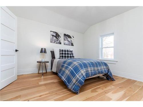 237 Main Street E, Otterville, ON - Indoor Photo Showing Bedroom