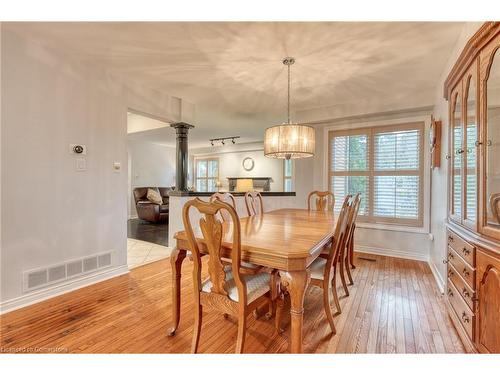 146 Kitty Murray Lane, Ancaster, ON - Indoor Photo Showing Dining Room