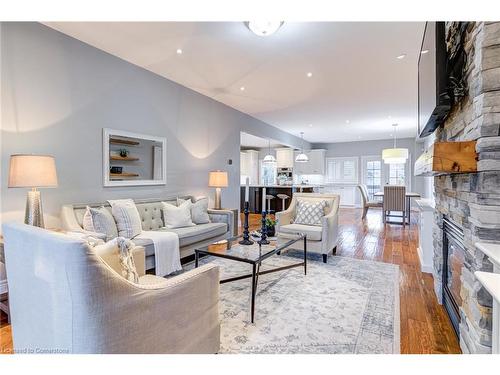 175 Oakhill Place, Ancaster, ON - Indoor Photo Showing Living Room With Fireplace