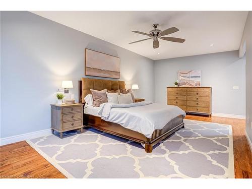 175 Oakhill Place, Ancaster, ON - Indoor Photo Showing Bedroom