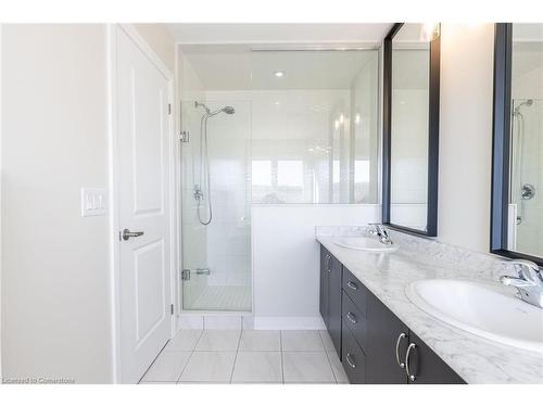 4163 Cherry Heights Boulevard, Lincoln, ON - Indoor Photo Showing Bathroom