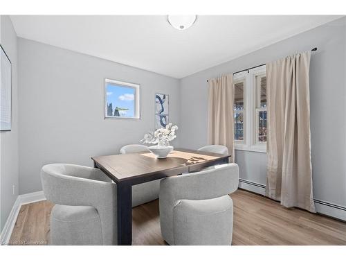 515 Deere Street, Welland, ON - Indoor Photo Showing Dining Room