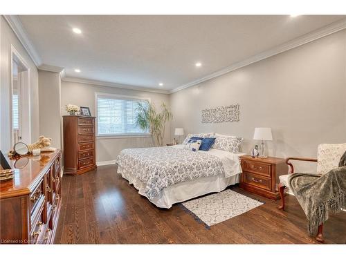 26 Summerberry Way, Hamilton, ON - Indoor Photo Showing Bedroom