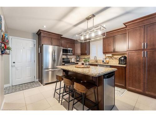 49 Desoto Drive, Hamilton, ON - Indoor Photo Showing Kitchen