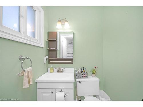 57 Tunis Street, St. Catharines, ON - Indoor Photo Showing Bathroom