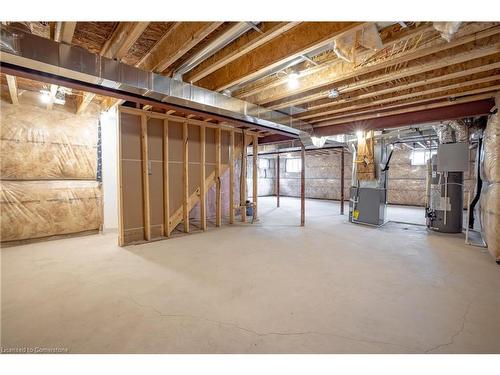 8101 Brookside Drive, Niagara Falls, ON - Indoor Photo Showing Basement