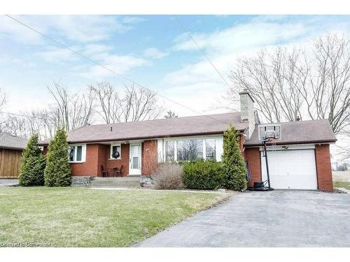 8523 Dickenson Road, Mount Hope, ON - Outdoor