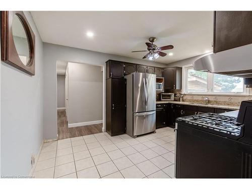 8523 Dickenson Road, Mount Hope, ON - Indoor Photo Showing Kitchen