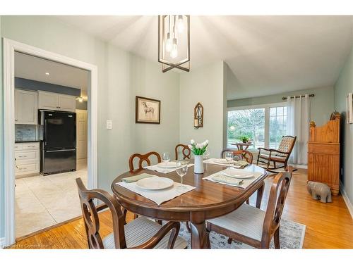 29 Sarasota Avenue, Hamilton, ON - Indoor Photo Showing Dining Room