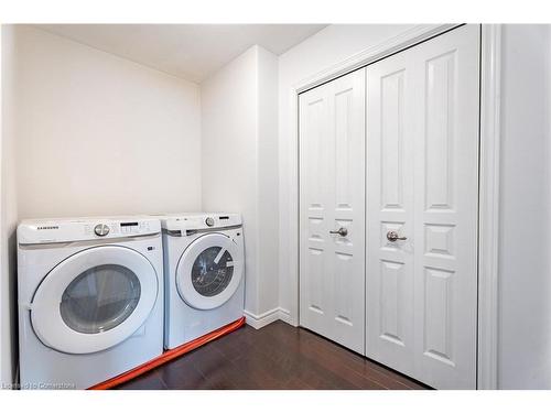 71 Chamomile Drive, Hamilton, ON - Indoor Photo Showing Laundry Room