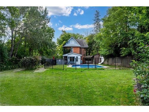 94 Sutherland Street W, Caledonia, ON - Outdoor With Backyard