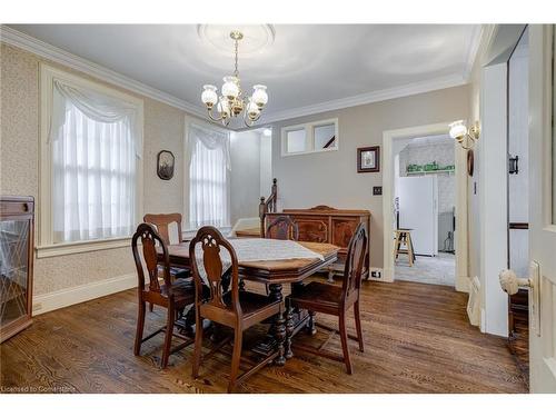 94 Sutherland Street W, Caledonia, ON - Indoor Photo Showing Dining Room