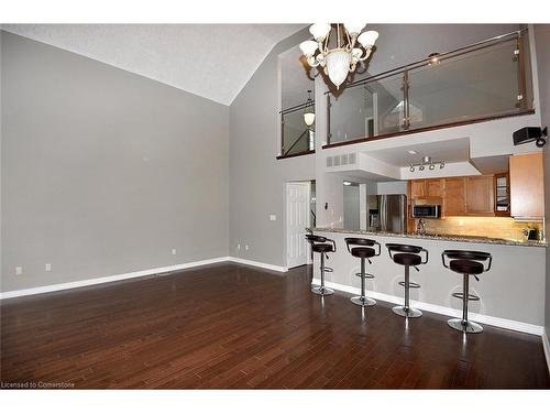 11-25 Hamilton Street South Street, Waterdown, ON - Indoor Photo Showing Kitchen