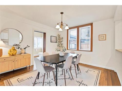 295 Plains Road W, Burlington, ON - Indoor Photo Showing Dining Room