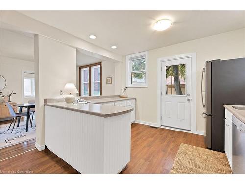 295 Plains Road W, Burlington, ON - Indoor Photo Showing Kitchen