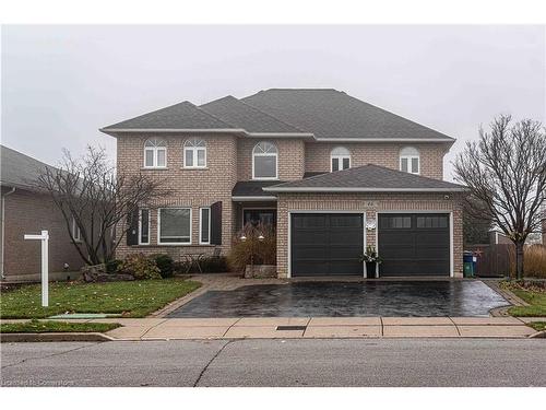 46 Hawkswood Trail, Hamilton, ON - Outdoor With Facade