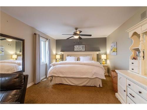 46 Hawkswood Trail, Hamilton, ON - Indoor Photo Showing Bathroom