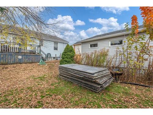 99 East 36Th Street, Hamilton, ON - Outdoor With Deck Patio Veranda