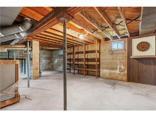 1454 Oakdale Street, London, ON - Indoor Photo Showing Basement