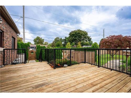 1454 Oakdale Street, London, ON - Outdoor With Deck Patio Veranda With Exterior